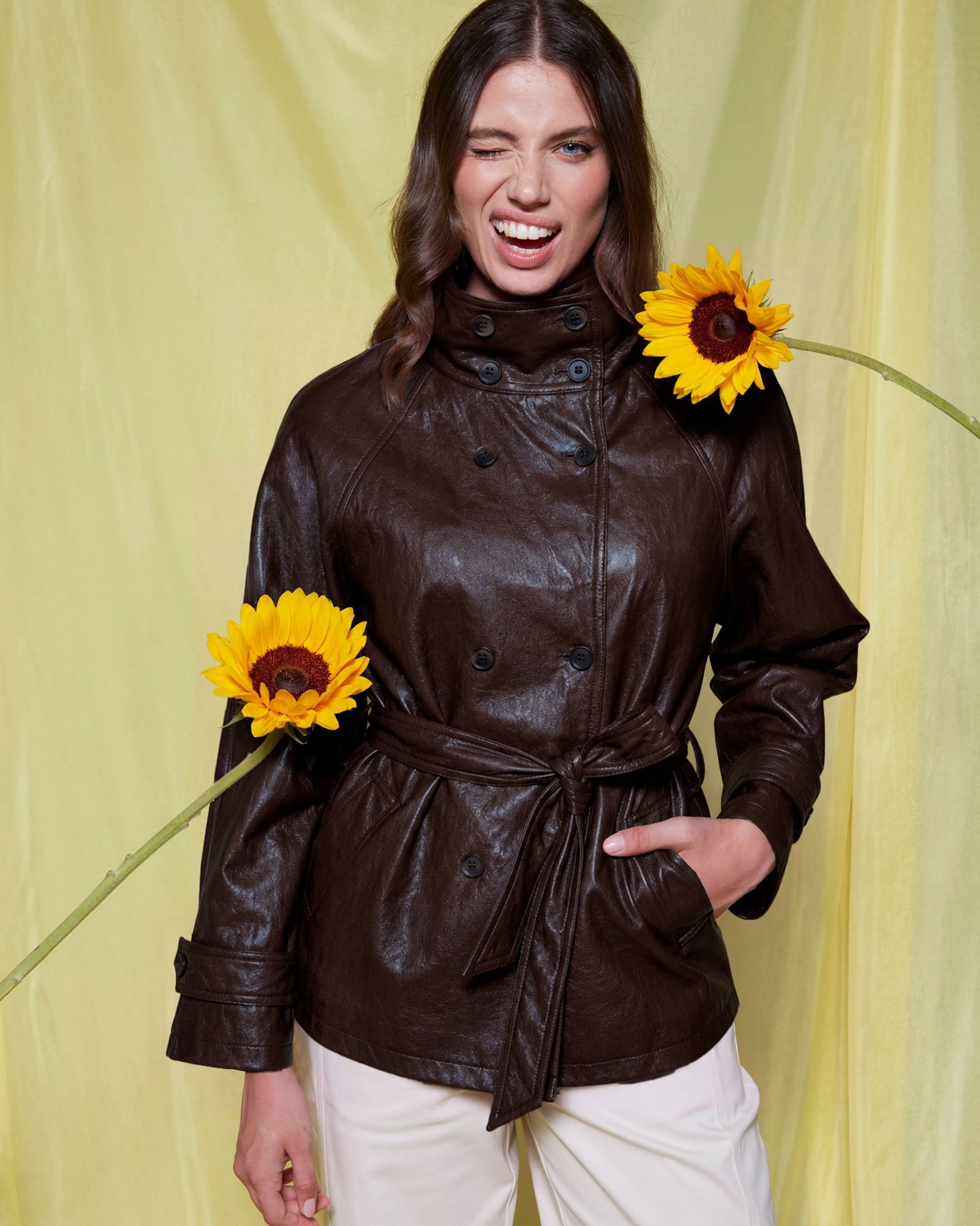Trench Laura